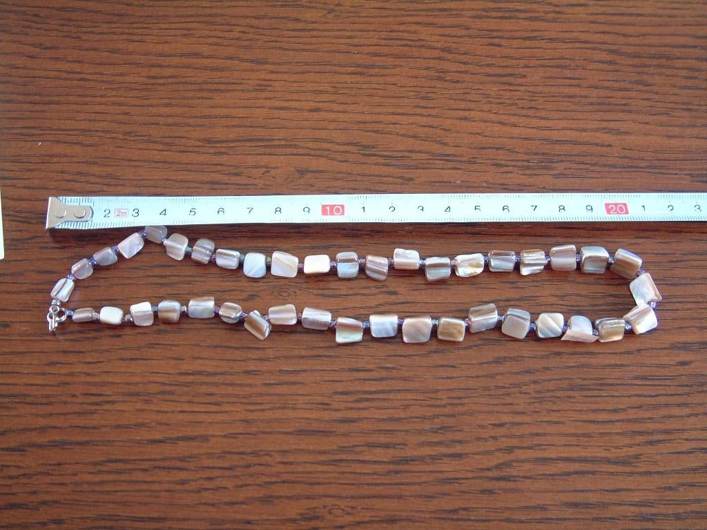 prachtig ketting snoer van echt schelp parlemoer /parelmoer, Sieraden, Tassen en Uiterlijk, Kettingen, Ophalen of Verzenden, Zo goed als nieuw