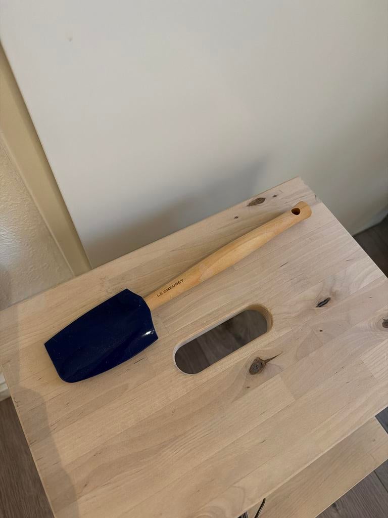 Le Creuset spatel siliconen met hout blauw, Le Creuset, Hout, Nieuw, Ophalen of Verzenden