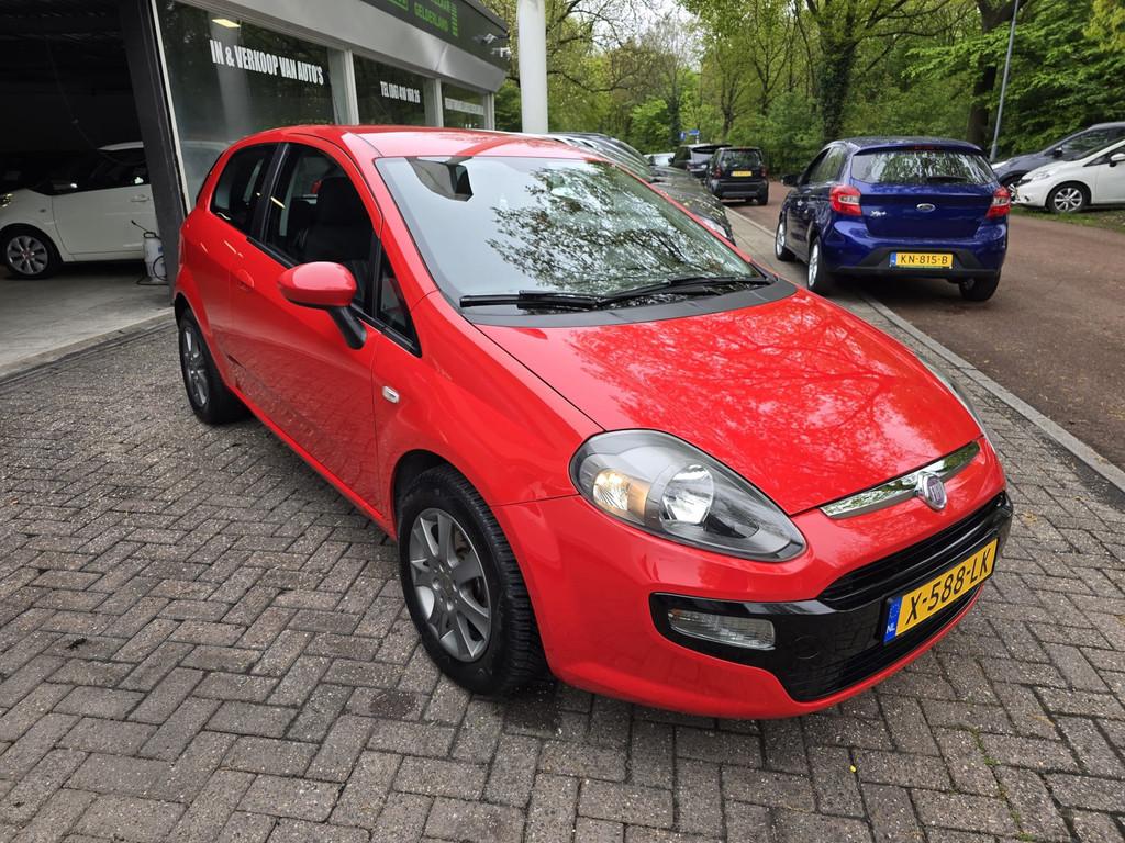 Fiat Punto Evo 1.4 Business | 12MND GARANTIE | NW APK | AIRC, Voorwielaandrijving, Euro 5, 4 cilinders, 400 kg