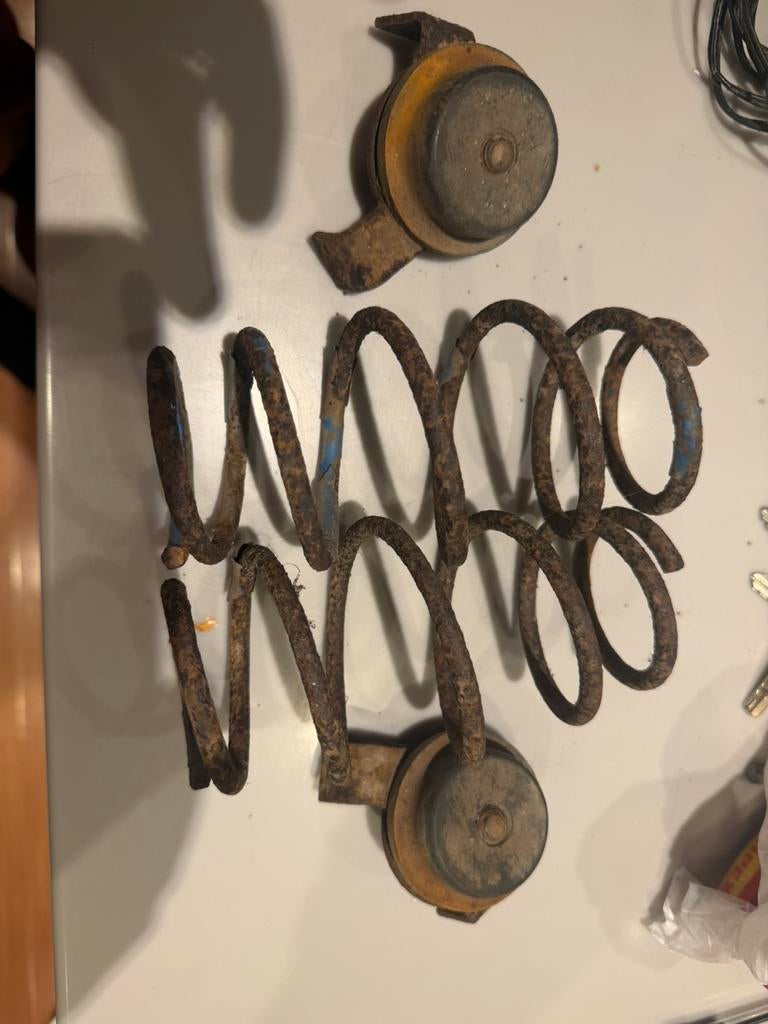 Hulpveren peugeot 205/309/306, Ophalen of Verzenden, Peugeot