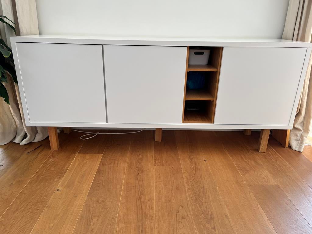 Te koop mooi, onbeschadigd designdressoir van Temahome., Ophalen, Modern design, Met deur(en), 150 tot 200 cm