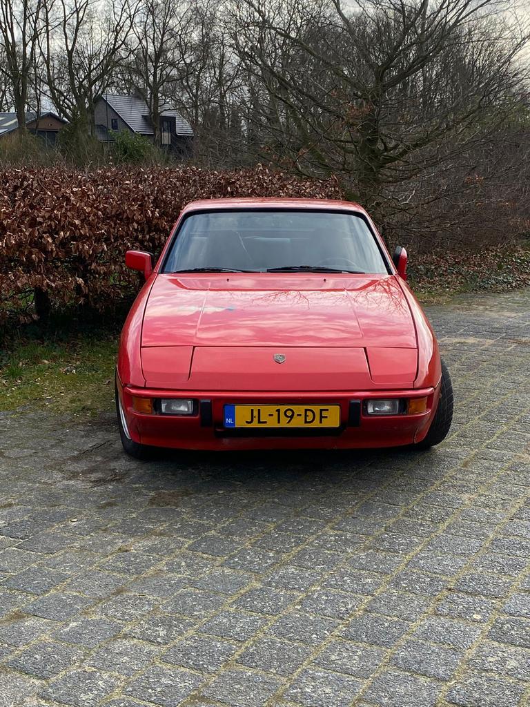 Porsche 924 2.0 Coupe 1980 Rood - lees beschrijving aub, Auto's, Porsche, Zwart, 4 cilinders, 1984 cc, Handgeschakeld