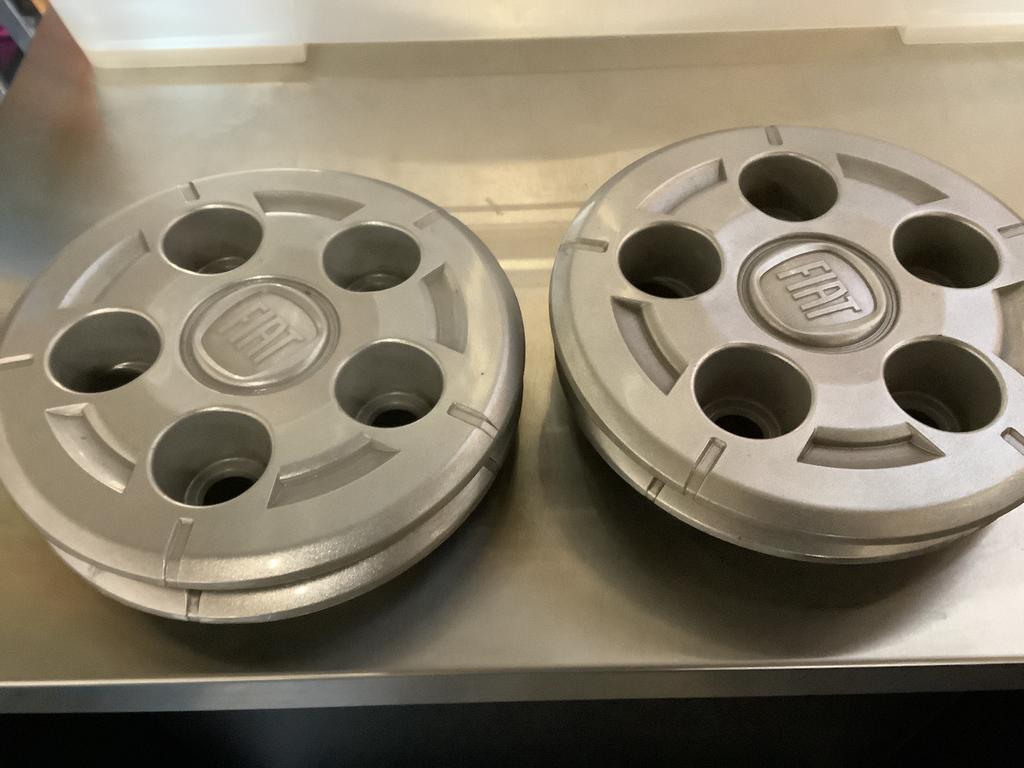 4 z.g.a.n. wieldoppen ducato, Auto diversen, Wieldoppen, Ophalen, Zo goed als nieuw