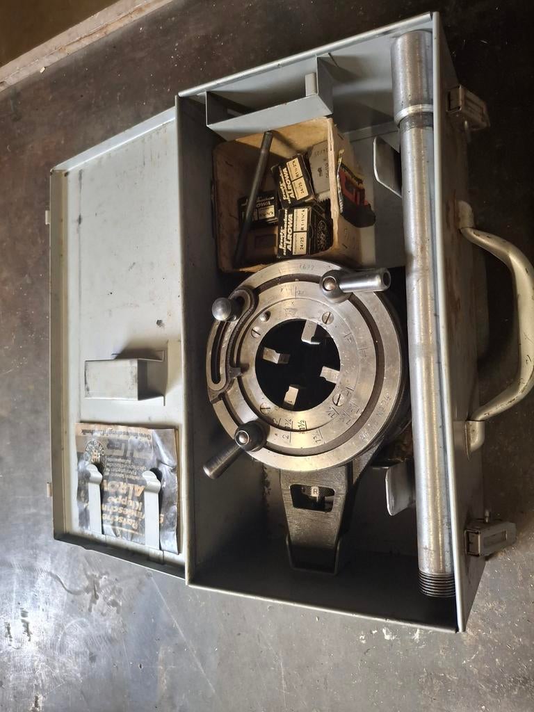 Alowa pijpensnijder 1/2" tot 2" schroefdraad., Watersport en Boten, Ophalen, Gebruikt, Motorboot