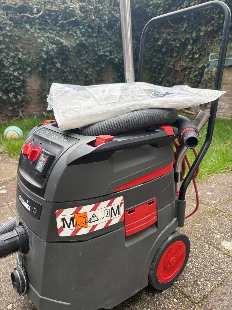 Starmix iPulse M-1635 bouwstofzuiger, Ophalen, Zo goed als nieuw