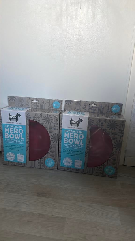 Hero bowl 2 stuks hondenvoer/drinkbak, Dieren en Toebehoren, Hondenvoerbakken en Drinkbakken, Ophalen of Verzenden, Anti-knoei