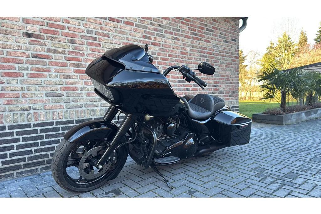 Harley-Davidson 103 FLTRX Road Glide Roadglide € 18.949,00 - foto 2