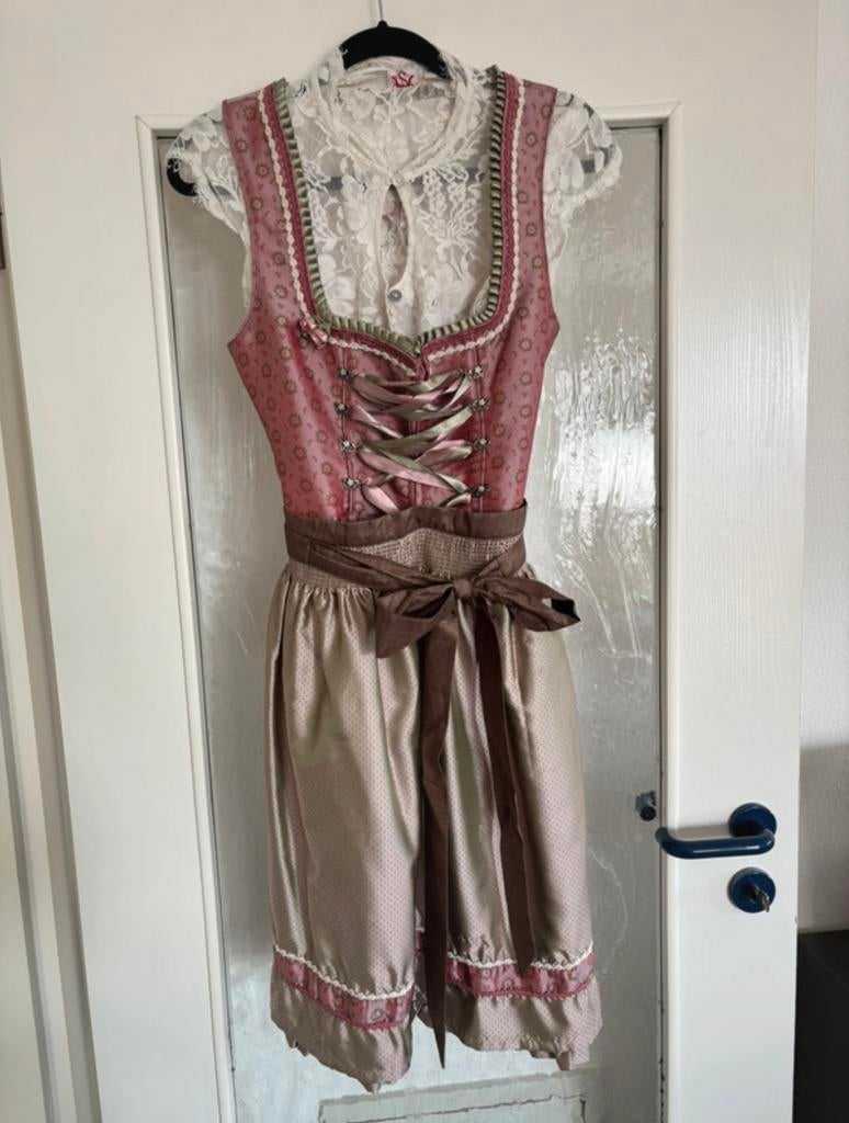 Dirndl maat 40, Kleding | Dames, Carnavalskleding en Feestkleding, Ophalen of Verzenden, Zo goed als nieuw, Maat 38/40 (M), Overige thema's