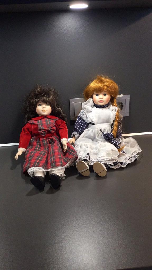 2 porseleinen poppen promenade collectie met naam, Verzamelen, Ophalen of Verzenden, Zo goed als nieuw, Pop