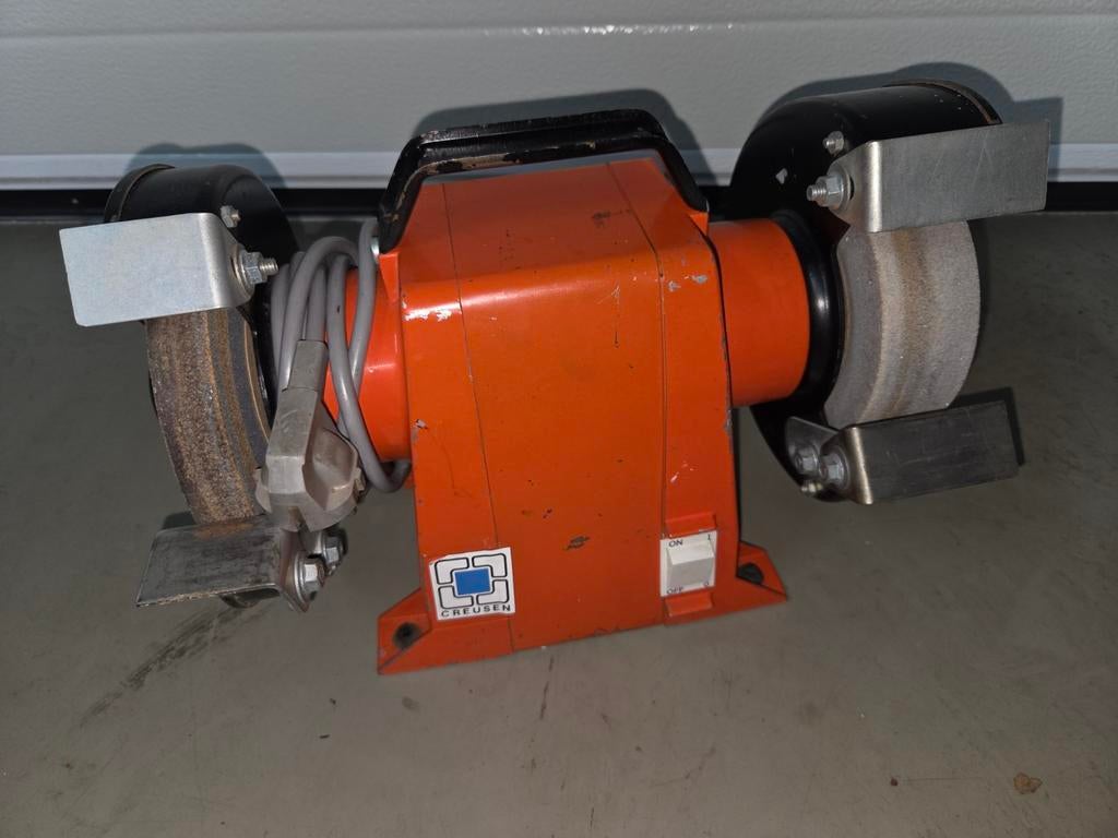 Creusen Werkbankslijpmachine, Ophalen, Gebruikt, Minder dan 700 watt, Werkbankslijpmachine