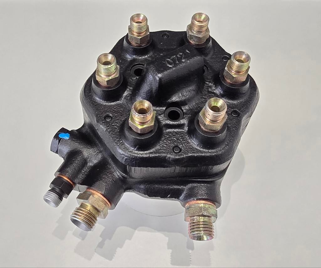 Gereviseerd brandstofverdeler 0438100011 W116 W123 R107 W460, Ophalen, Gereviseerd, Mercedes-Benz