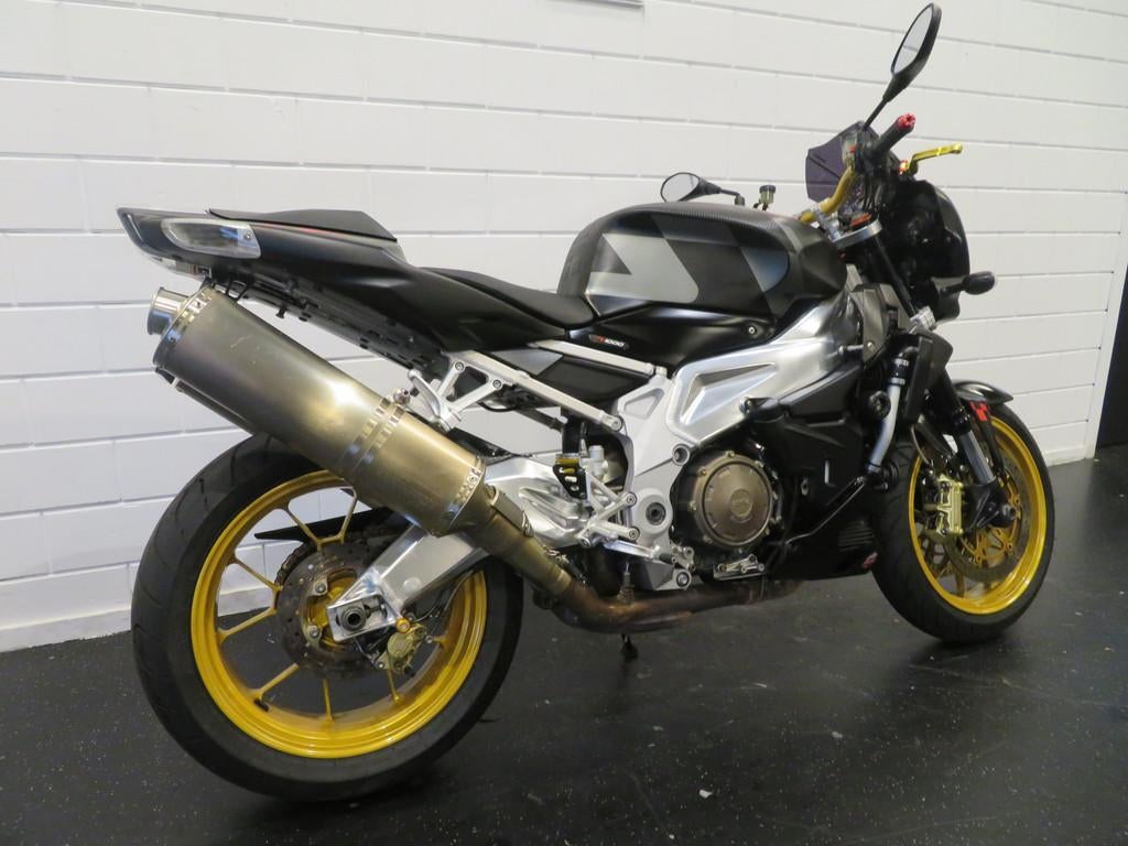 Aprilia TUONO 1000 R STOERE BIKE~! (bj 2006) - foto 3
