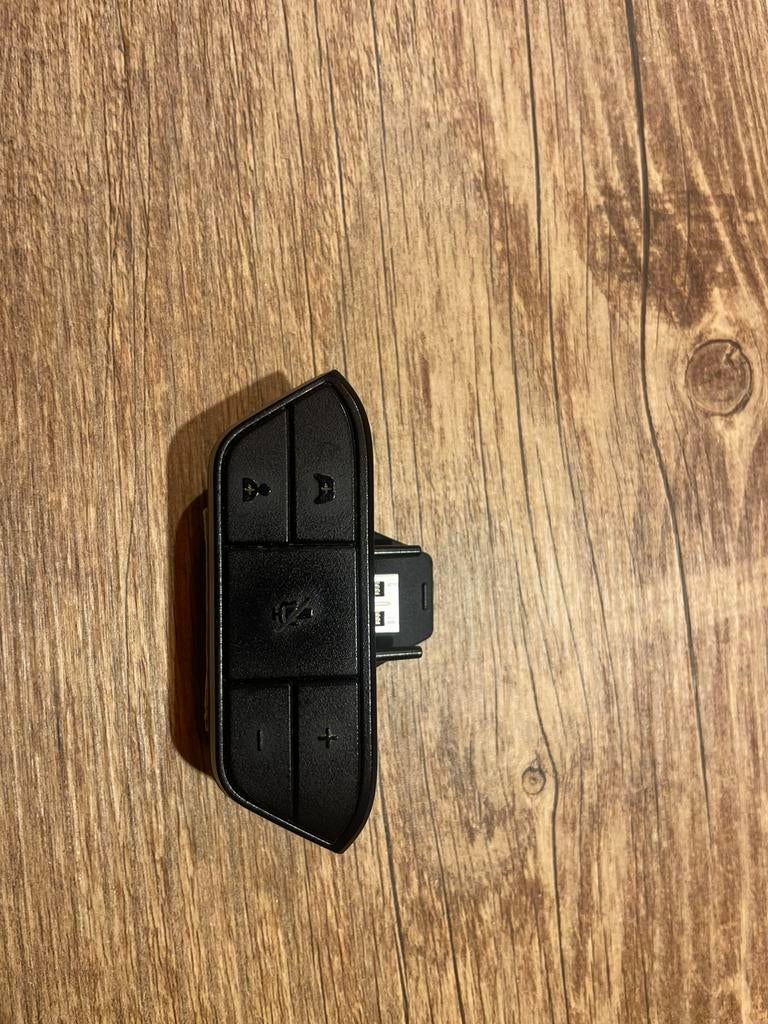 Xbox one headset adapter, 1 speler, Ophalen, Zo goed als nieuw, Vanaf 18 jaar