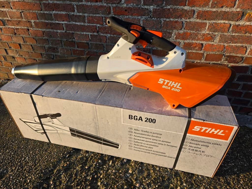 Stihl BGA 200 Nieuw! Accu Bladblazer | BGA 200 professioneel, Tuin en Terras, Bladblazers, Nieuw, Handgedragen, Accu, Ophalen of Verzenden