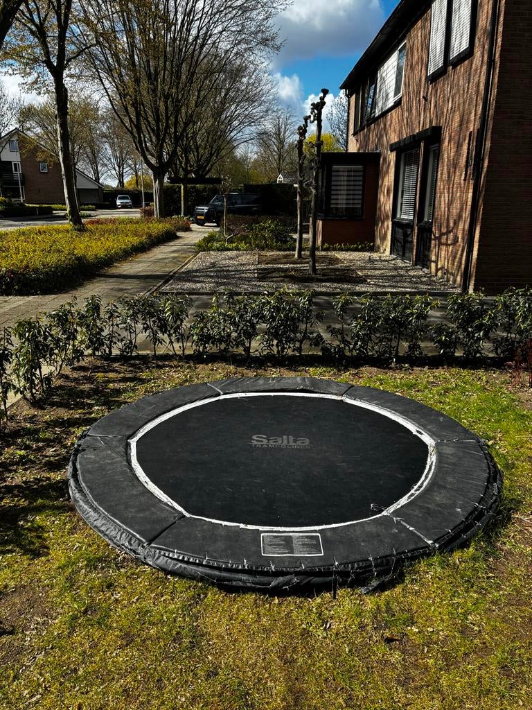 Salta trampoline 240 cm, Ophalen, Gebruikt