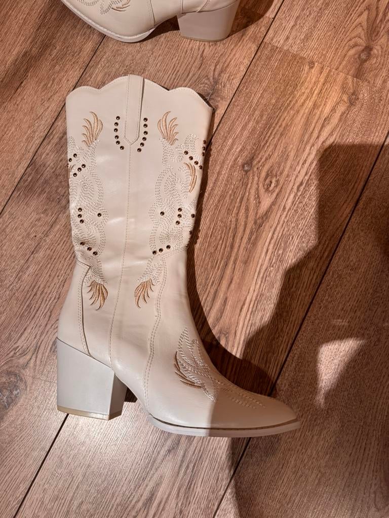 Nieuwe laarzen, Ophalen of Verzenden, Zo goed als nieuw, Zwart, Hoge laarzen