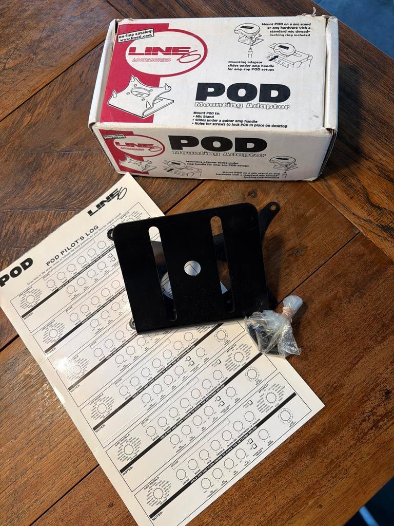 Line6 POD Mounting Adapter, Ophalen of Verzenden, Zo goed als nieuw, Overige instrumenten