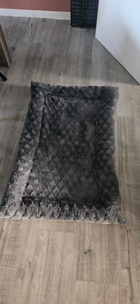 Adori Benchmat Mendoza Grijs Hondenbenchkussen 120x74 cm, Zo goed als nieuw, 150 tot 200 cm, Grijs, Rechthoekig