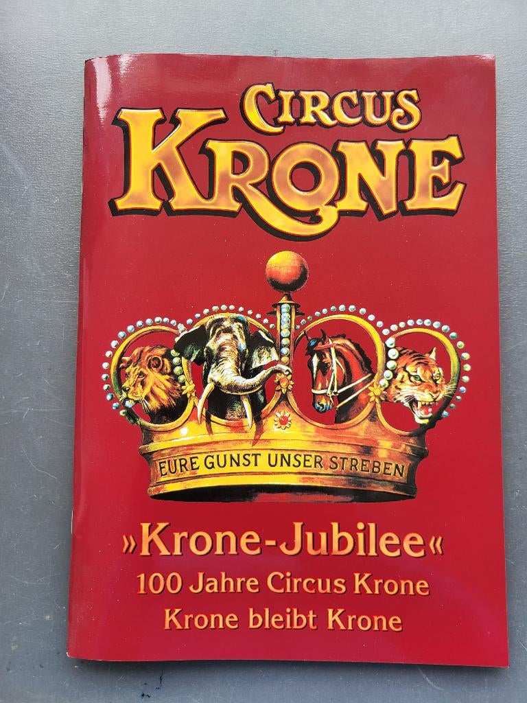 Circus/ Circus Krone ''Jubilee-Tour'' programmaboek 2010., Ophalen of Verzenden, Zo goed als nieuw