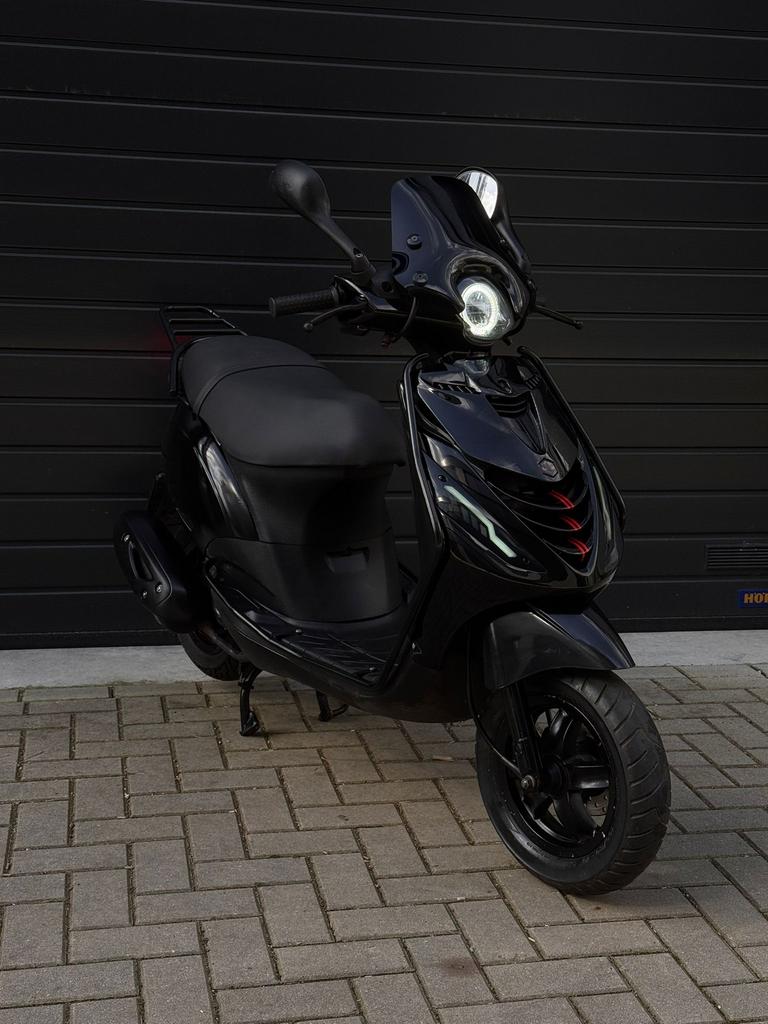 Piaggio zip, Ophalen, Italie, Info@piaggio.com, Piaggio