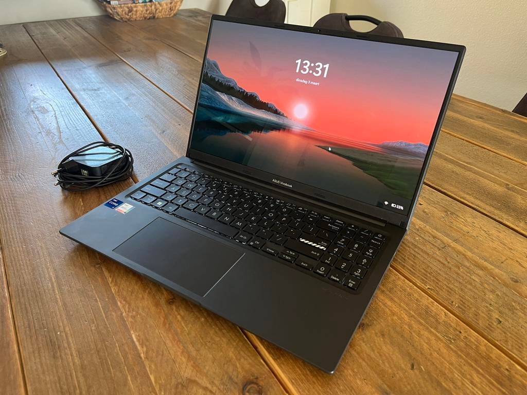 ASUS Vivobook X1505ZA /OLED scherm/ 1TB, Computers en Software, Windows Laptops, Ophalen of Verzenden, Zo goed als nieuw, 15 inch