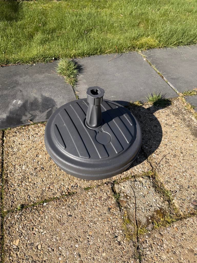 Parasolvoet watergevuld - Stevige en stabiele basis, Ophalen of Verzenden, Zo goed als nieuw