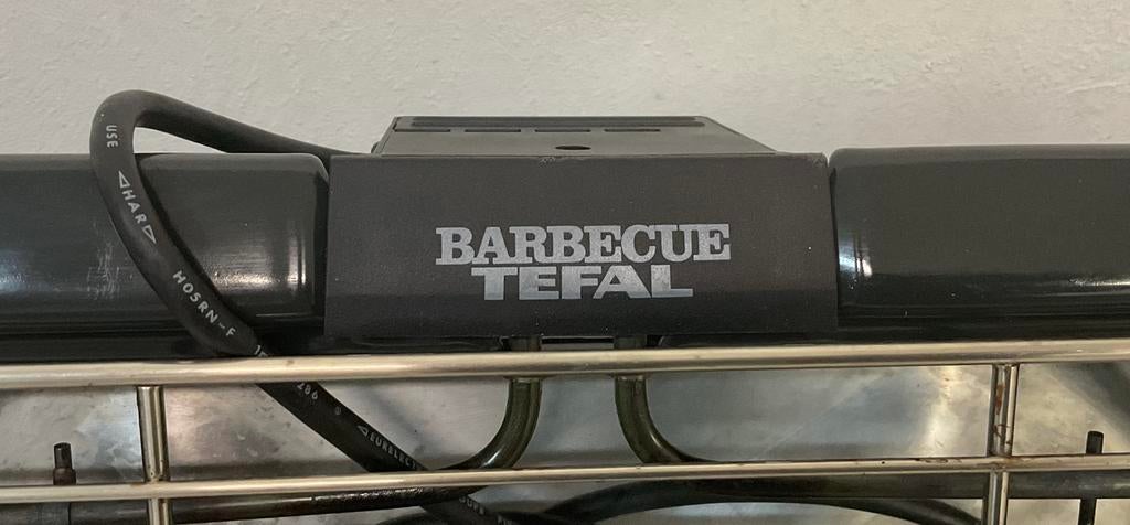 Een Elektrische BBQ, Ophalen, Zo goed als nieuw