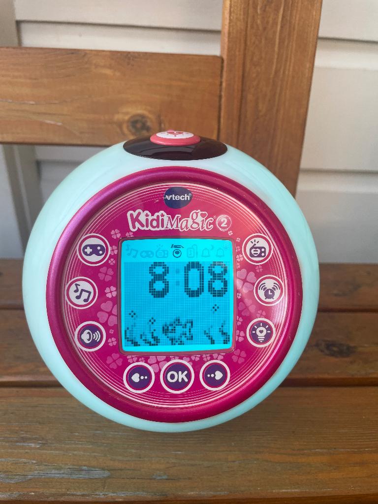 VTech Kidimagic 2 Wekker FM radio muziek en spellen, Kinderen en Baby's, Speelgoed | Vtech, Ophalen of Verzenden