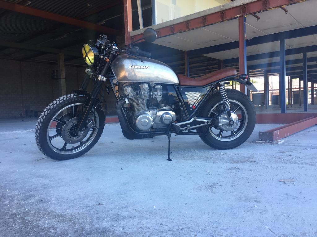 Kawasaki KZ1100/Z1100 BJ: 1981, caferacer belasting vrij., 4 cilinders, Sportuitlaat, Particulier, Meer dan 35 kW