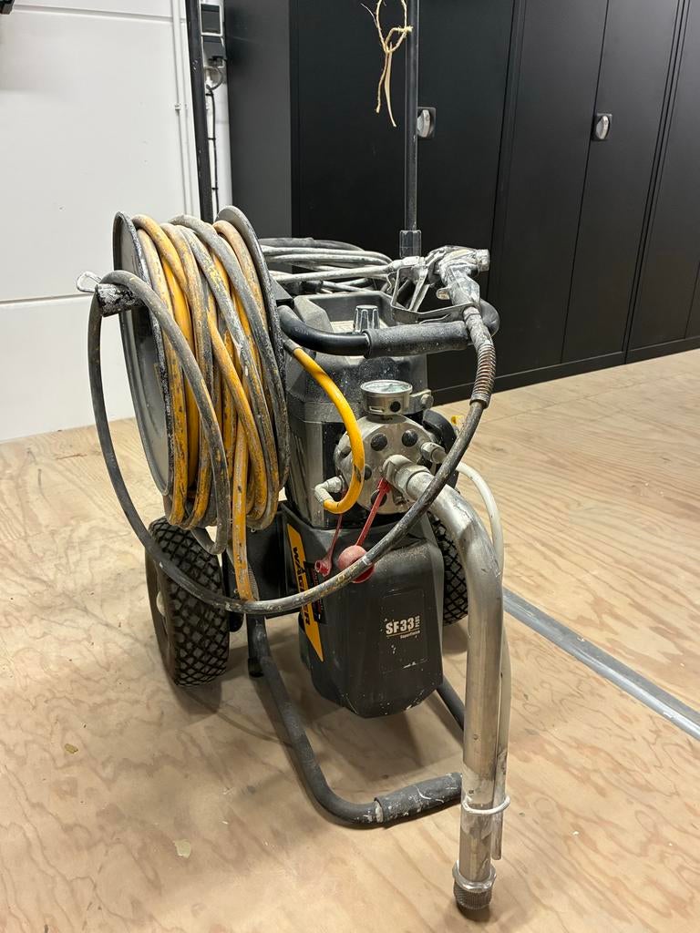 Wagner SF33 Plus Verfspuit - Professionele Airless Spuit, Ophalen of Verzenden, Gebruikt, Verfspuit of Verfpomp