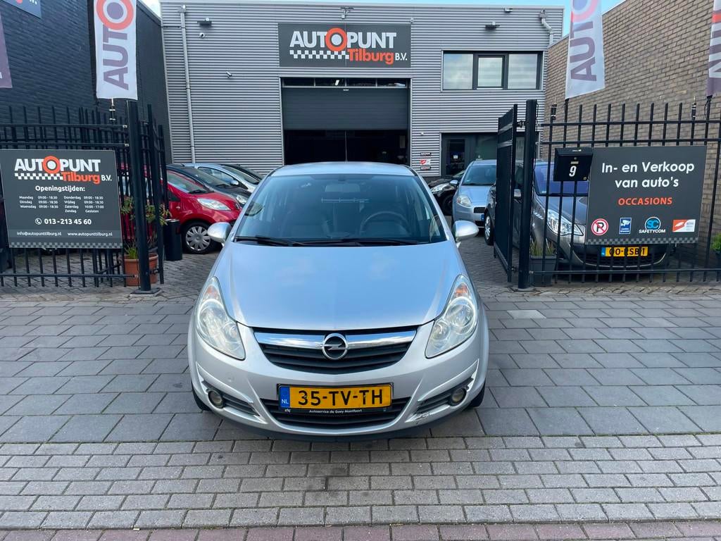 Opel Corsa 1.4-16V Cosmo 3e Eigenaar! Airco PDC NAP APK, Voorwielaandrijving, 1063 kg, Gebruikt, 4 cilinders