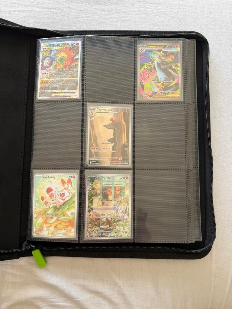 Pokémon binder collectie, Ophalen of Verzenden, Gebruikt, Meerdere kaarten, Foil