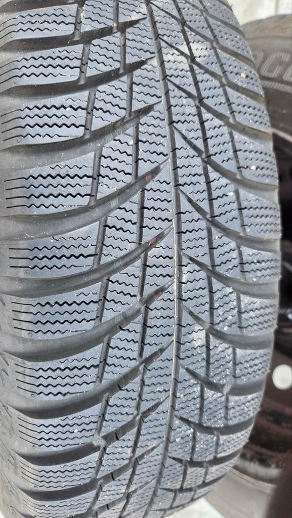 VW Polo /Audi A1 winterbanden 185 65 R15 88T op velg, Ophalen