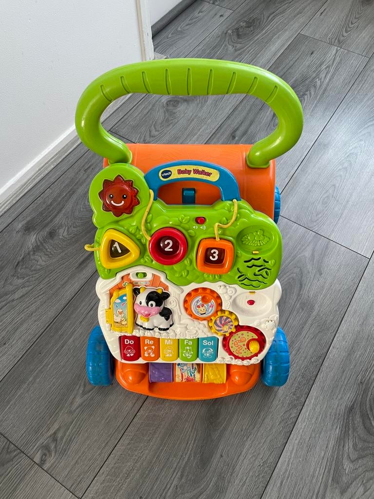 Baby walker- merk: vtech baby, Kinderen en Baby's, Speelgoed | Vtech, Ophalen, Zo goed als nieuw, 6 maanden tot 2 jaar