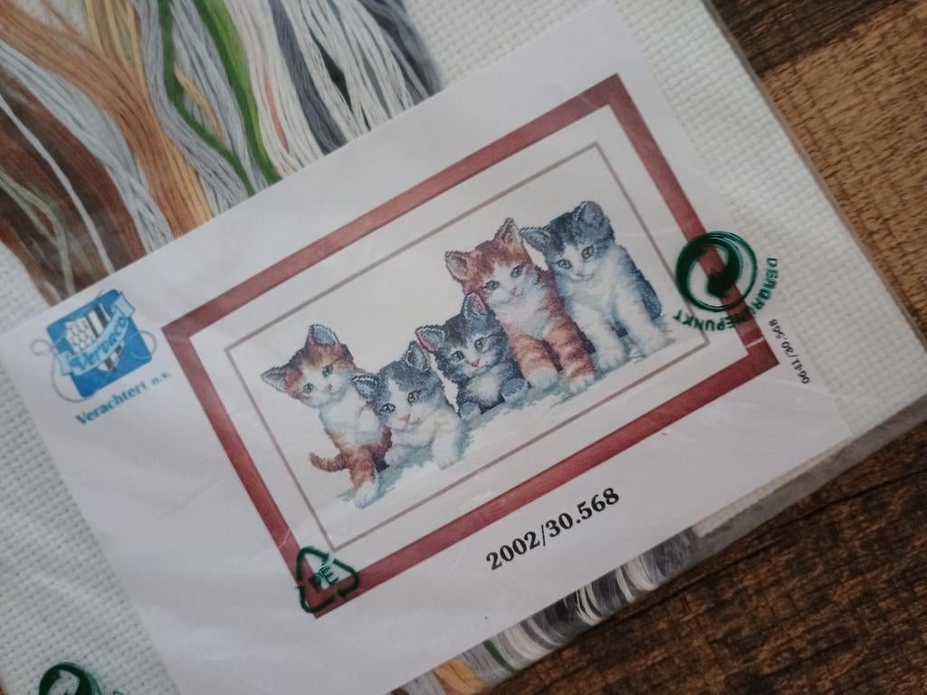 Borduurpakket - poezen, Ophalen of Verzenden, Borduurpakket