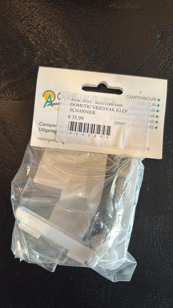 Dometic koelkast vriesvak scharnier, Caravans en Kamperen, Camper-accessoires, Ophalen of Verzenden, Nieuw