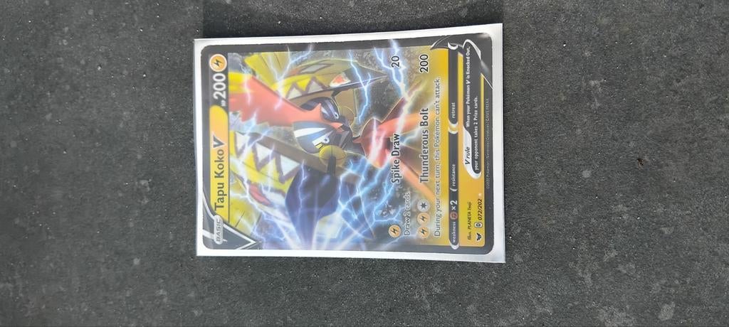 Pokémon Kaart Tapu Koko V (SWSH072) - Zo Goed als Nieuw, Ophalen of Verzenden, Zo goed als nieuw, Losse kaart