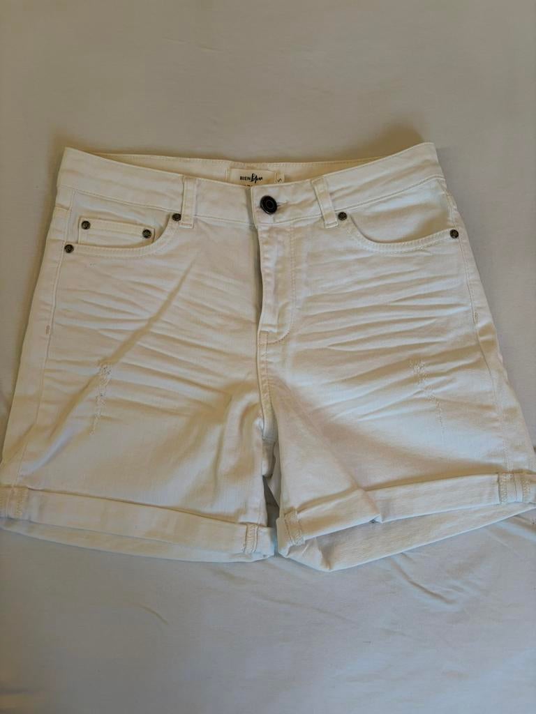 Bien blue witte korte broek maat s, Kort, Wit, Ophalen of Verzenden, Zo goed als nieuw