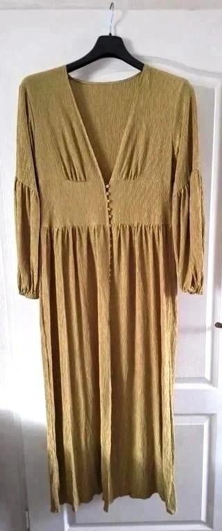 Nieuwe goudkleurige maxi jurk maat 36 S – elegante jurk, Kleding | Dames, Jurken, Overige kleuren, Nieuw, Ophalen of Verzenden