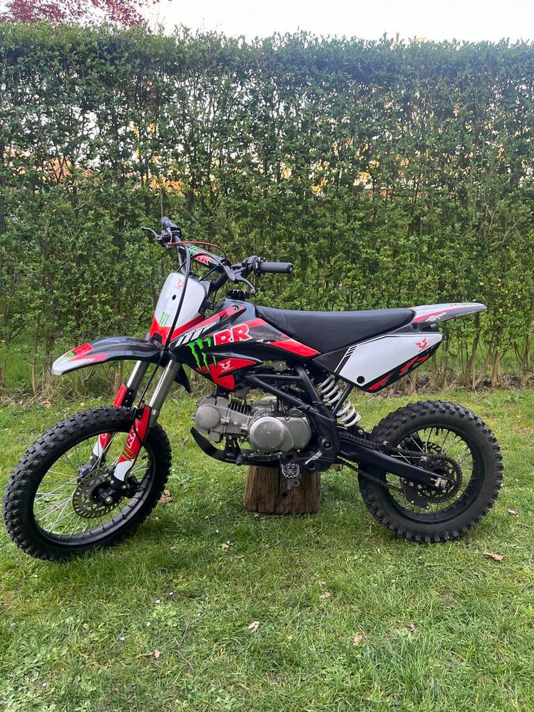 Apollo (Orion) Pitbike 125 cc 4 takt - Zo goed als nieuw, Fietsen en Brommers, Minibikes, Midibikes en Pitbikes, Ophalen, Zo goed als nieuw