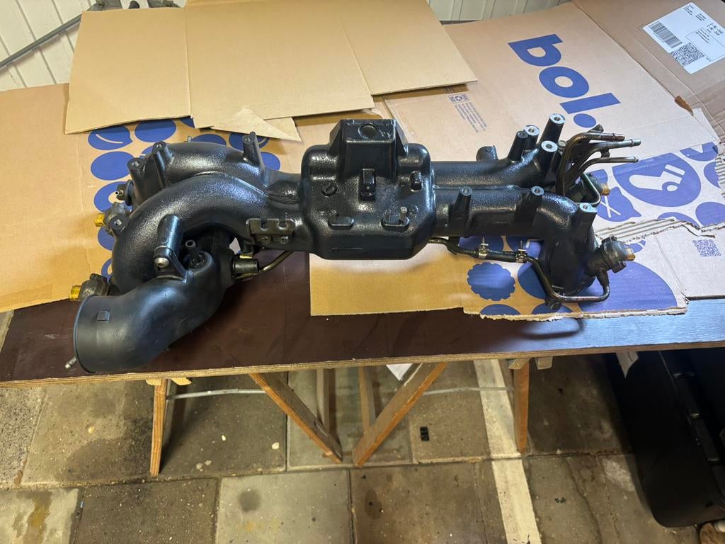 Subaru impreza gc8 1999 inlaatspruitstuk, Ophalen of Verzenden