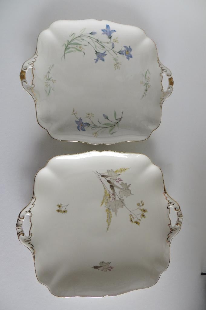 2 porseleinen schalen Hutschenreuther / Hohenberg, vierkant,, Antiek en Kunst, Antiek | Porselein, Ophalen of Verzenden