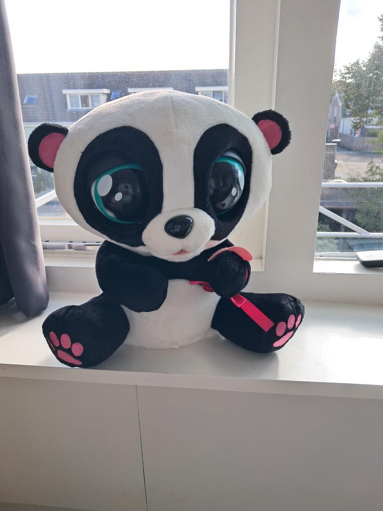 Yoyo panda interactieve knuffel, Beer, Ophalen of Verzenden, Zo goed als nieuw, Middelgroot (20 tot 80 cm)