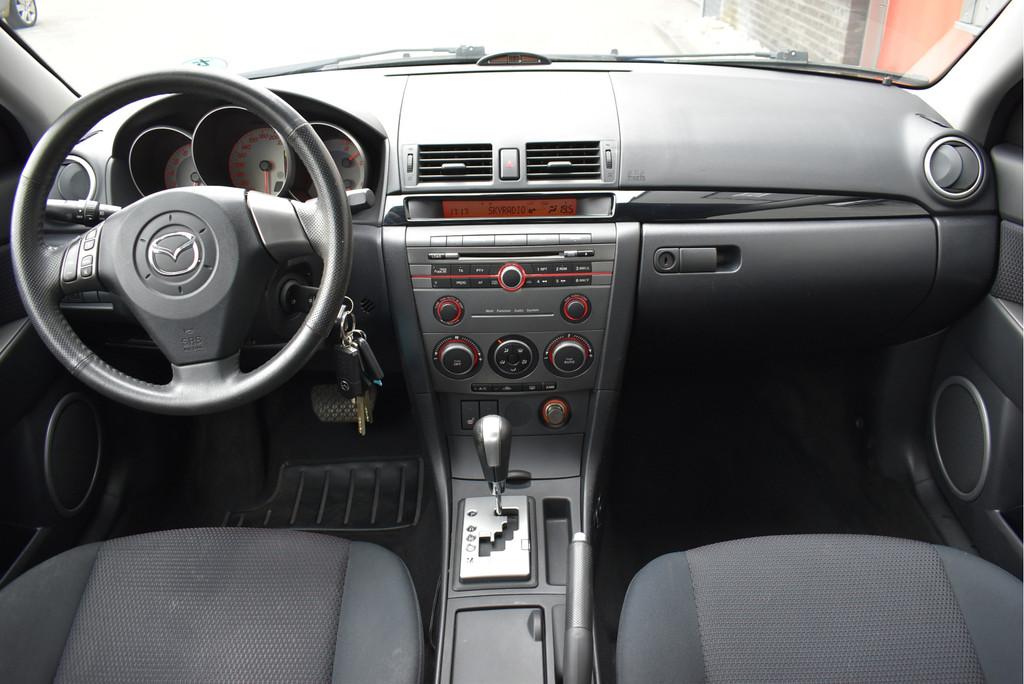 Mazda 3 Sedan 1.6 S-VT Sense Uniek! Automaat, 1e eigenaar, S, Auto's, Stof, Gebruikt, 4 cilinders, Blauw