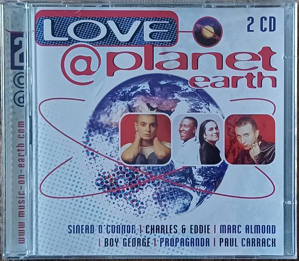 Love @ Planet Earth - 2cd, Ophalen of Verzenden, Zo goed als nieuw, Pop