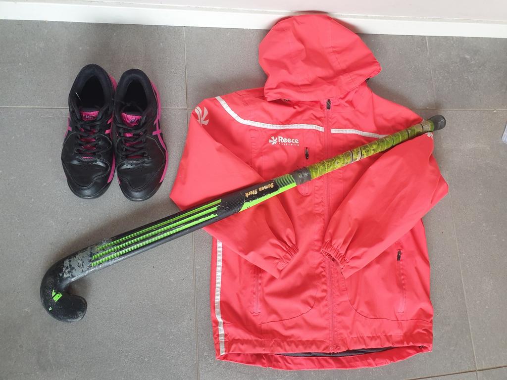 Hockey set stick, schoenen en jas ASICS Adidas en Reece, Ophalen of Verzenden, Zo goed als nieuw, Overige typen