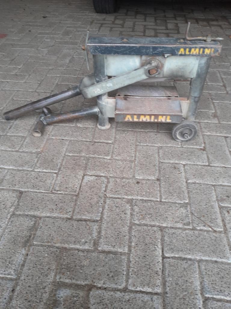 Stenenknipper Almi 33 - Goede staat, wegens overcompleet, Ophalen, Gebruikt