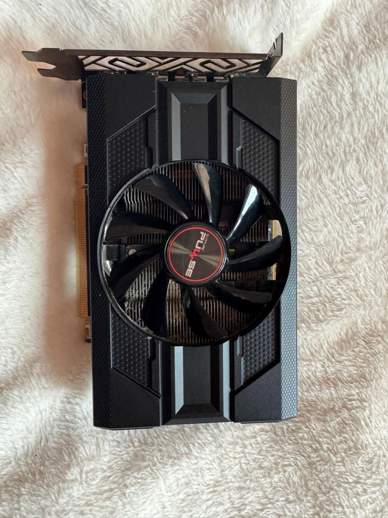 AMD 5500 XT 8GB, Computers en Software, Videokaarten, Ophalen, AMD, GDDR6, PCI-Express 4