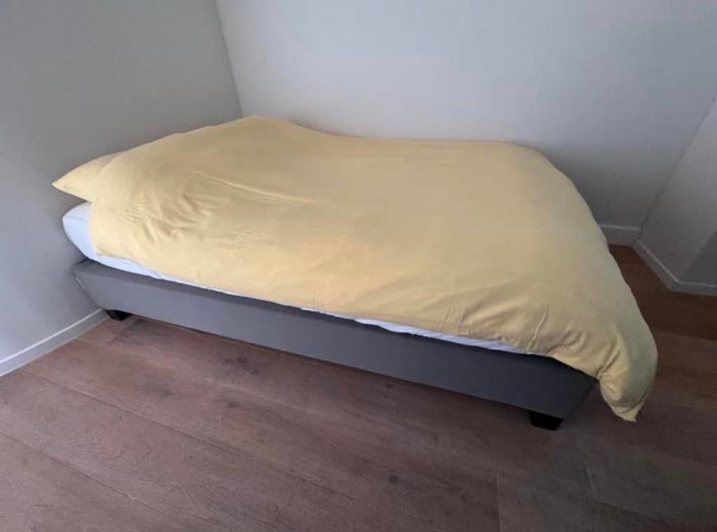 IKEA Twijfelaar Bed 140x200 cm, Ophalen, Gebruikt, 140 cm, Twijfelaar