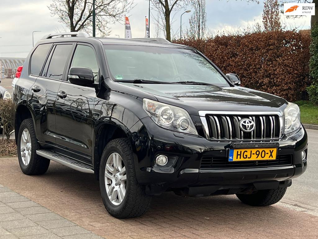 Toyota Land Cruiser 3.0D 4x4 *5Pers|Nwe Distributie!|RIJKLAA, Automaat, Gebruikt, 4 cilinders, 2065 kg
